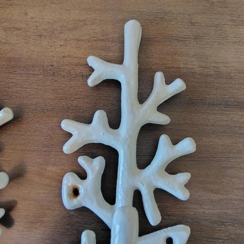 Cast Iron Coral Reef Coat Hook Wall Hangers Set Of 2 White Beach Theme Nautical